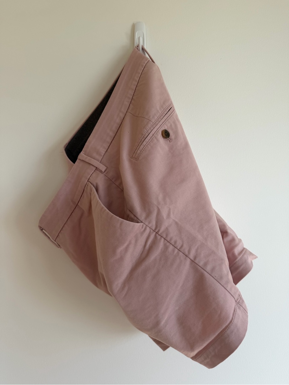 Express Men's Casual Chino 6” Shorts - Dusty Rose